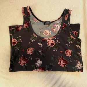 Rue 21 Top
